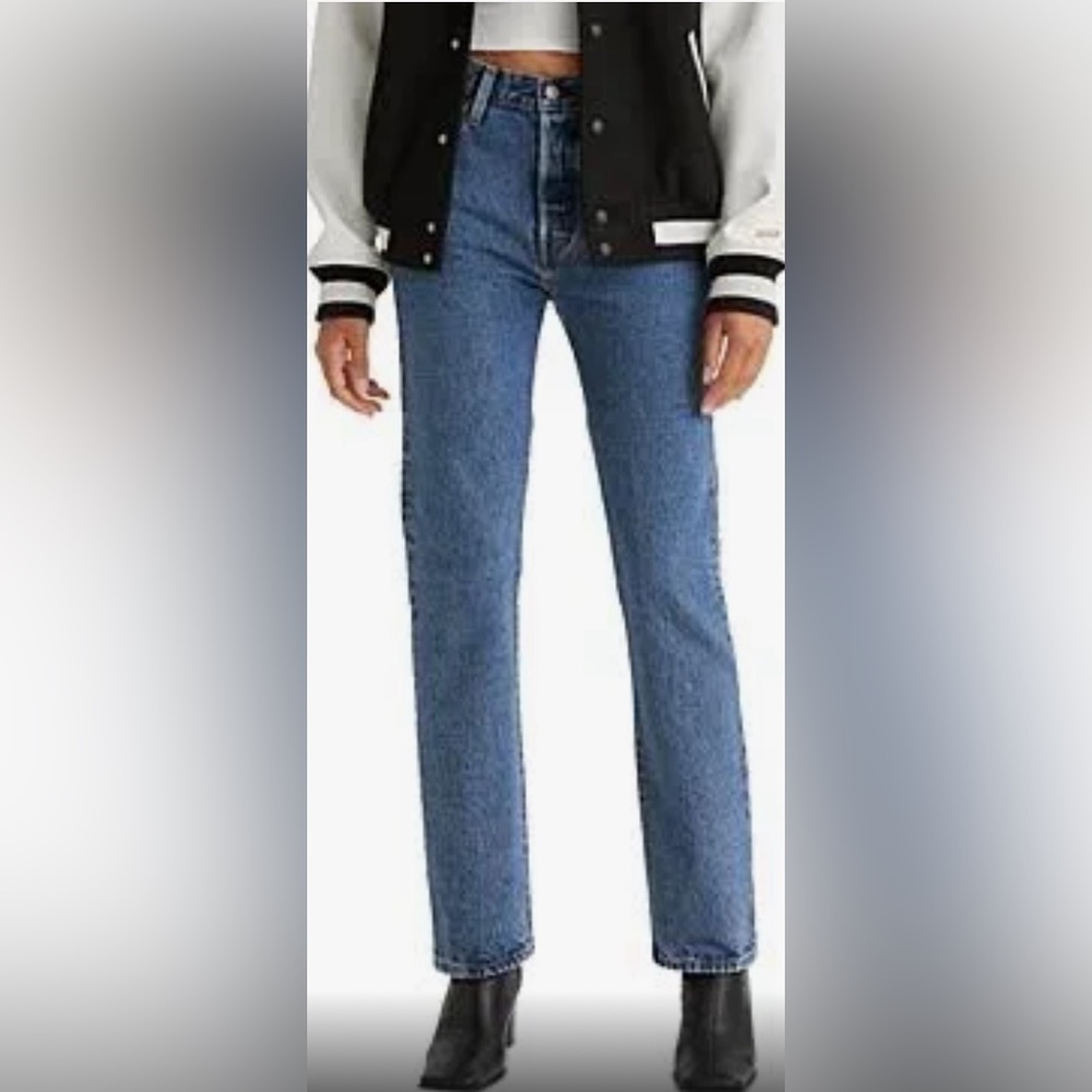 Levi’s Premium Ribcage Straight 29/32